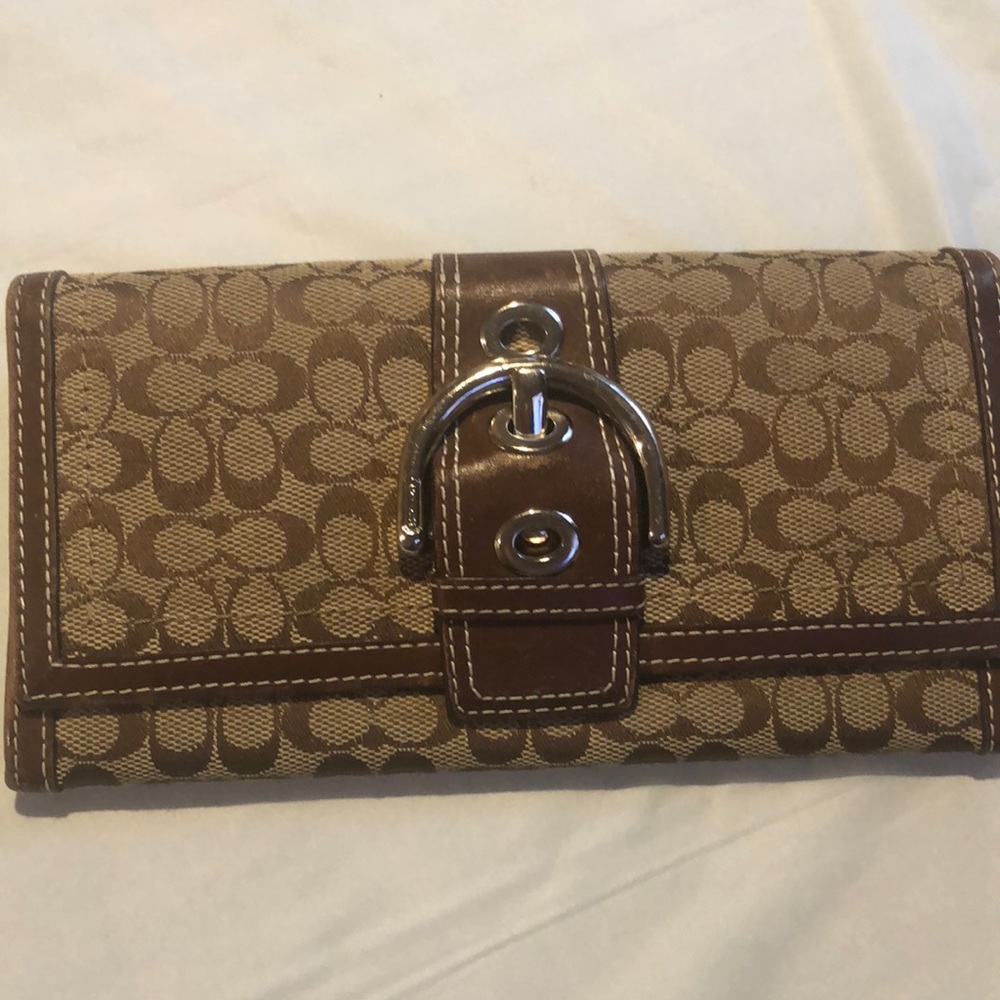 Coach wallet